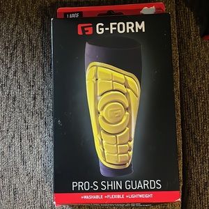 G-Form pro-s shin guards size large